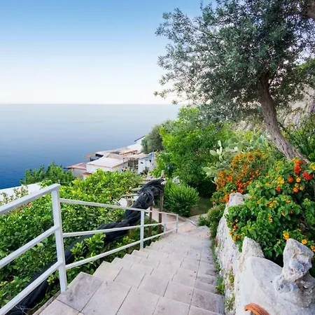 Orleans Πανσιόν Αμάλφι